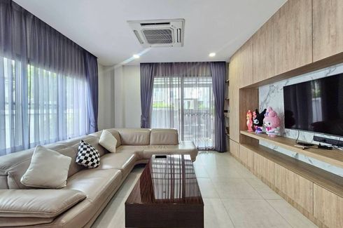3 Bedroom House for sale in Nong Pla Lai, Chonburi