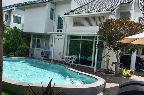 3 Bedroom Villa for rent in Baan Nuntima, San Phak Wan, Chiang Mai