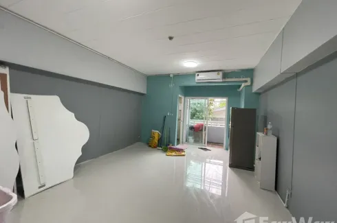 Condo for sale in Sinthanee Residence Tower, Ram Inthra, Bangkok near MRT Synphaet