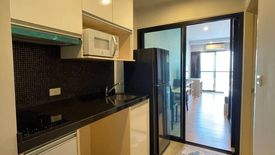Condo for rent in Bang Wa, Bangkok near MRT Phetkasem 48