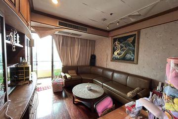3 Bedroom Condo for sale in Baan Chao Praya, Khlong San, Bangkok near BTS Saphan Taksin
