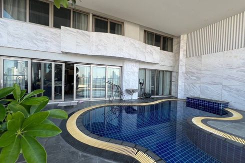 3 Bedroom Condo for sale in Le Raffine Sukhumvit 24, Khlong Tan, Bangkok near BTS Phrom Phong