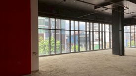 Commercial for rent in Khlong Tan Nuea, Bangkok