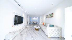 4 Bedroom Villa for sale in Na Kluea, Chonburi