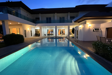 7 Bedroom Villa for rent in Windmill Park, Bang Phli Yai, Samut Prakan