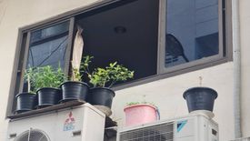 3 Bedroom Townhouse for sale in Chong Nonsi, Bangkok