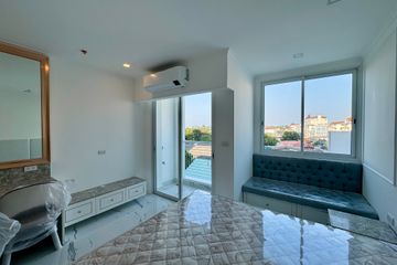 1 Bedroom Condo for sale in The Empire Tower, Nong Prue, Chonburi