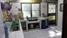 6 Bedroom Townhouse for sale in Maha Phruettharam, Bangkok near MRT Hua Lamphong