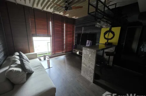 1 Bedroom Condo for rent in The Lofts Ekkamai, Phra Khanong, Bangkok near BTS Ekkamai