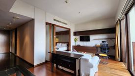 1 Bedroom Condo for rent in Hansar Rajdamri, Lumpini, Bangkok near BTS Chit Lom