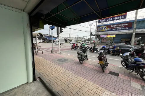 Commercial for rent in Samae Dam, Bangkok