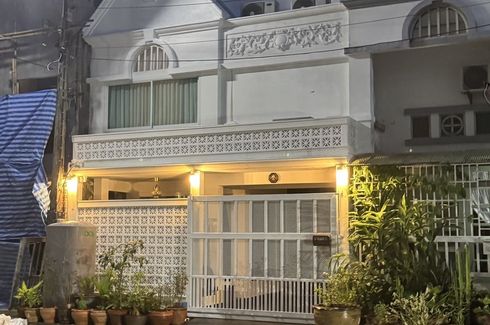 2 Bedroom Townhouse for sale in Wichit, Phuket