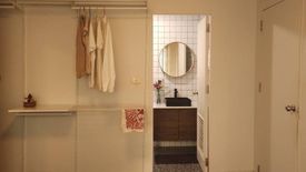 1 Bedroom Condo for rent in 49 Plus, Khlong Tan Nuea, Bangkok near BTS Phrom Phong