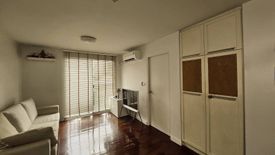 1 Bedroom Condo for rent in 49 Plus, Khlong Tan Nuea, Bangkok near BTS Phrom Phong