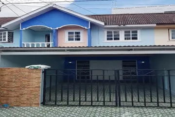 3 Bedroom Townhouse for sale in Mu Ban Rattanawadi, Bang Rak Phatthana, Nonthaburi near MRT Khlong Bang Phai