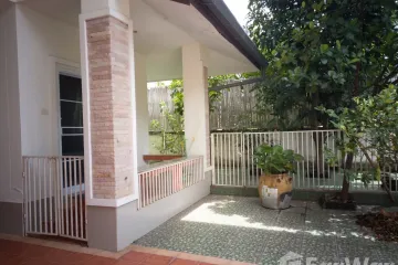 3 Bedroom House for rent in Baan Pratthana Plus, San Phak Wan, Chiang Mai