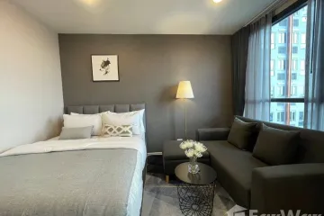 1 Bedroom Condo for rent in XT Huaikhwang, Din Daeng, Bangkok near MRT Huai Khwang