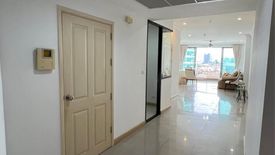 2 Bedroom Condo for sale in Bang Kho Laem, Bangkok