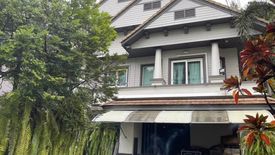 5 Bedroom House for sale in Baan Pattanakarn, Suan Luang, Bangkok