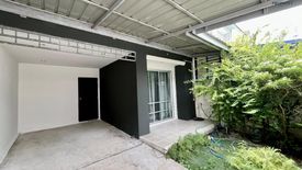 3 Bedroom Townhouse for sale in Baan Sintawee Thianthale 2, Samae Dam, Bangkok