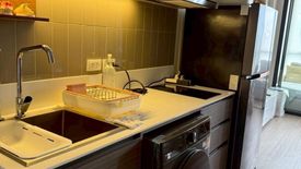 1 Bedroom Condo for rent in The Issara Sathorn, Thung Maha Mek, Bangkok near BTS Saint Louis