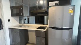 1 Bedroom Condo for rent in Maha Phruettharam, Bangkok near MRT Hua Lamphong