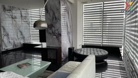 3 Bedroom Condo for rent in Baan Sathorn Chaopraya, Khlong Ton Sai, Bangkok near BTS Krung Thon Buri