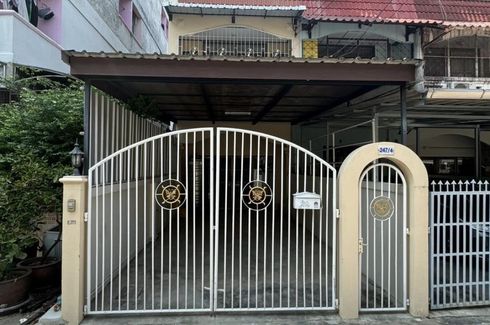 4 Bedroom Townhouse for rent in Wang Thonglang, Bangkok near MRT Lat Phrao 71