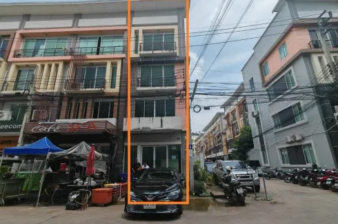 3 Bedroom Townhouse for sale in RK Biz Center Motorway - Airportlink, Khlong Song Ton Nun, Bangkok