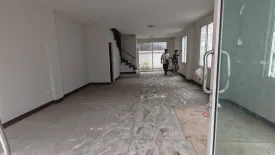 3 Bedroom Townhouse for sale in RK Biz Center Motorway - Airportlink, Khlong Song Ton Nun, Bangkok