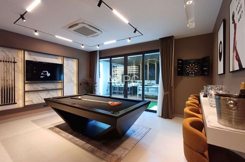 6 Bedroom House for sale in Na Jomtien, Chonburi