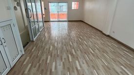 3 Bedroom Townhouse for rent in Queen Place Sukhumvit 101/1, Bang Na, Bangkok near BTS Udom Suk