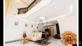 4 Bedroom Townhouse for sale in Silom, Bangkok near BTS Surasak