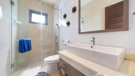 2 Bedroom Villa for sale in Rawai, Phuket