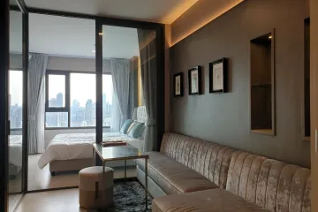 1 Bedroom Condo for sale in Life One Wireless, Lumpini, Bangkok near BTS Ploen Chit