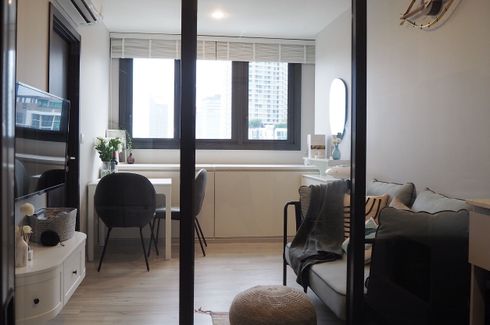1 Bedroom Condo for sale in XT Huaikhwang, Din Daeng, Bangkok near MRT Huai Khwang