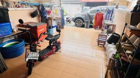 3 Bedroom Townhouse for sale in Siwarat 3, Om Noi, Samut Sakhon