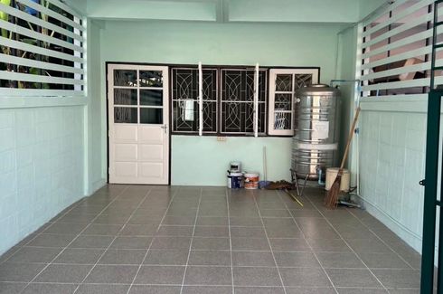 2 Bedroom Townhouse for sale in Chairoeng Sirikul 2, Suan Luang, Bangkok