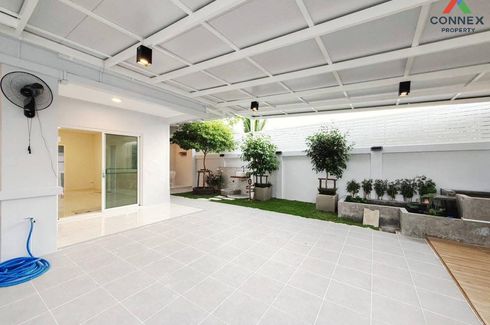 2 Bedroom Townhouse for sale in Baan Pruksa 18 Bangyai, Bang Mae Nang, Nonthaburi