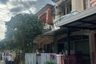 3 Bedroom Townhouse for sale in Krathum Lom, Nakhon Pathom