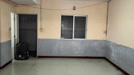 3 Bedroom Townhouse for sale in Khlong Sam, Pathum Thani