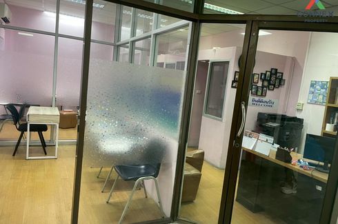 1 Bedroom Condo for rent in Diamond Tower, Silom, Bangkok near BTS Chong Nonsi