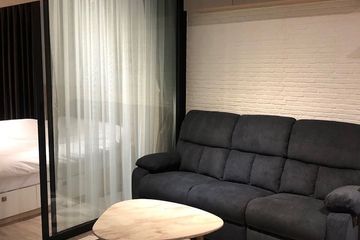 1 Bedroom Condo for rent in RHYTHM Ekkamai, Khlong Tan Nuea, Bangkok near BTS Ekkamai