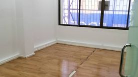 Office for rent in Krit Limited Company, Thung Maha Mek, Bangkok near MRT Lumpini