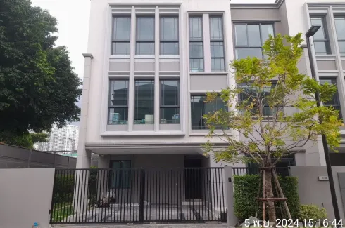 3 Bedroom Townhouse for rent in Baan Klang Muang Classe Ratchayothin, Chatuchak, Bangkok near MRT Phaholyothin 24