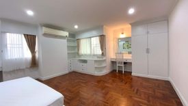 3 Bedroom Condo for rent in Regent on the Park 3, Khlong Tan Nuea, Bangkok near BTS Phrom Phong