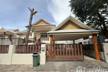 3 Bedroom House for rent in Amorn Village Place Condo, Nong Prue, Chonburi