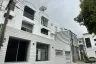 8 Bedroom Townhouse for sale in Huai Khwang, Bangkok