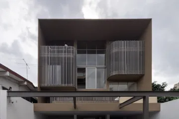 6 Bedroom Office for sale in Chan Kasem, Bangkok near MRT Chankasem