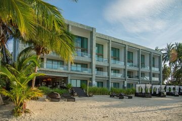 21 Bedroom Hotel / Resort for sale in 